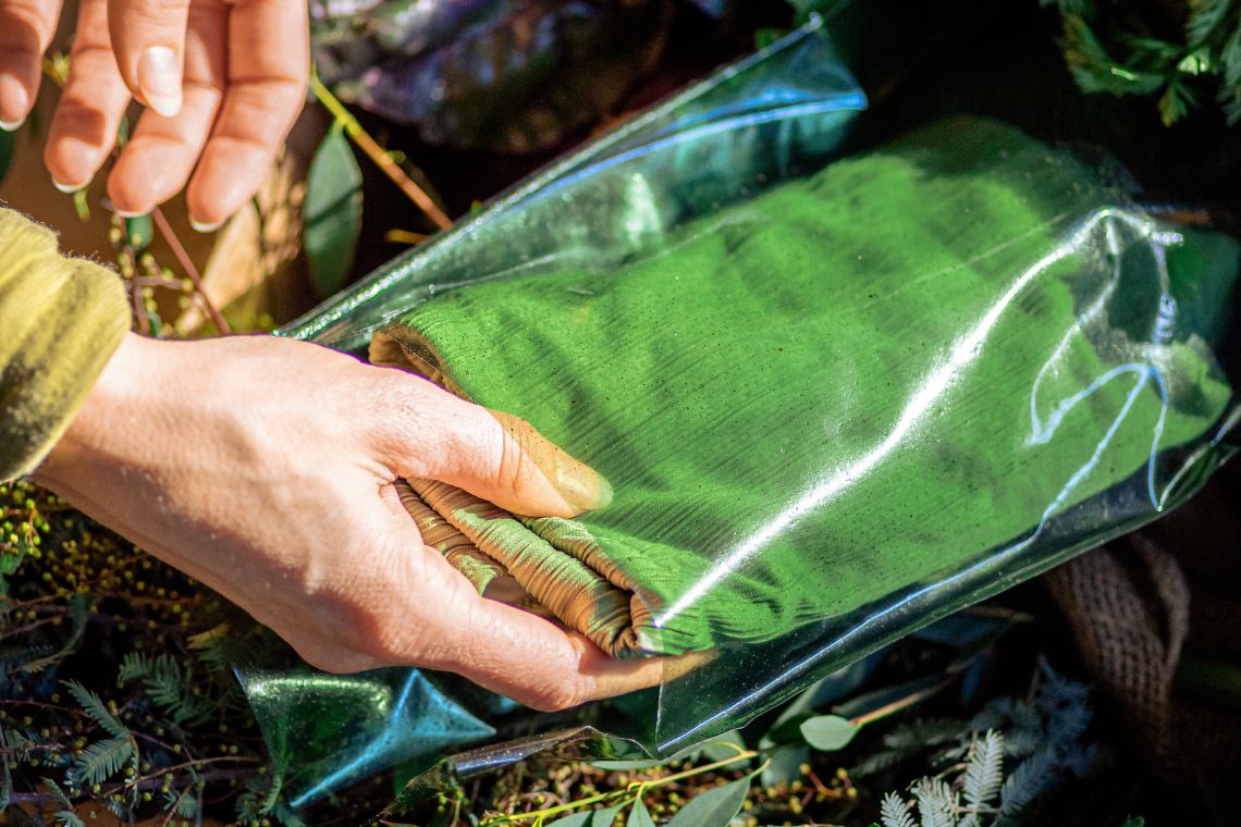 Dieline-TOM-FORD-Plastic-Innovation-Prize